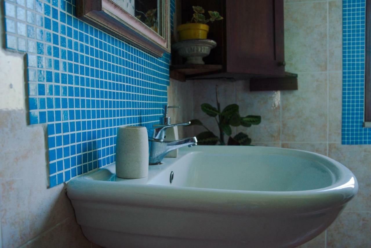 B&B Terra E Paglia Marrùbiu Buitenkant foto